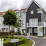 Reading Green Park Village Serviced Apartments