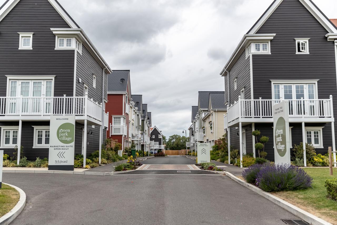 Park Village Serviced Apartment *