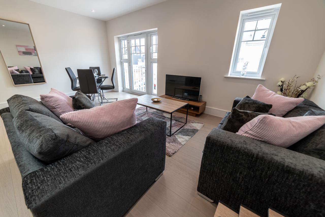 Park Village Serviced Apartment *